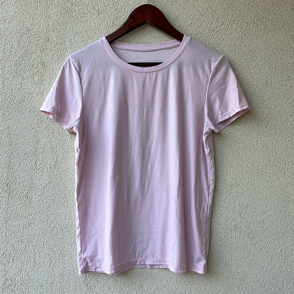 OV Outdoor Voices Cloudknit Classic Fit Pink T-Shirt - M